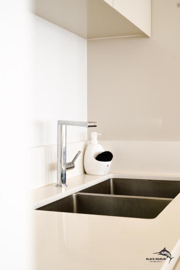 פרייבר Black Marlin Apartments מראה חיצוני תמונה